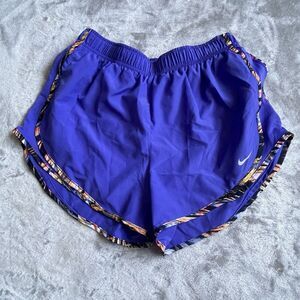 Nike Dri-Fit Womens Running Shorts Medium Standard Fit Blue Purple Lined Print